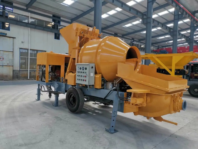 Индивидуальный бетононасос-мик – обзор и цена Concrete Mixer Machine