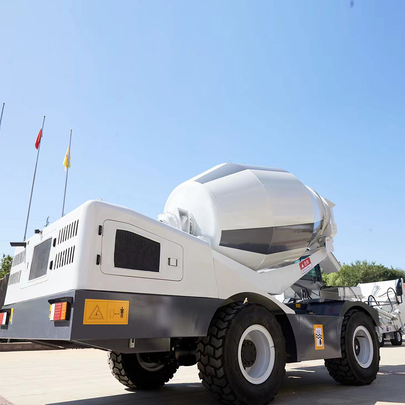 Полноприводный самозагружающий – обзор и цена Concrete Mixer Machine